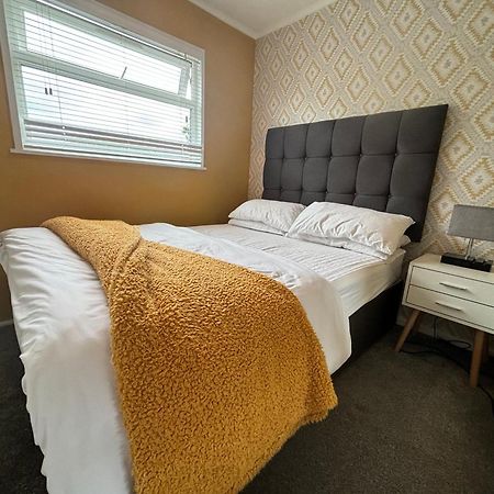 Lazy Dayz, Chalet 179, Hemsby - Two Bed Chalet, Sleeps 4, Pet Free, Close To Beach Exterior foto