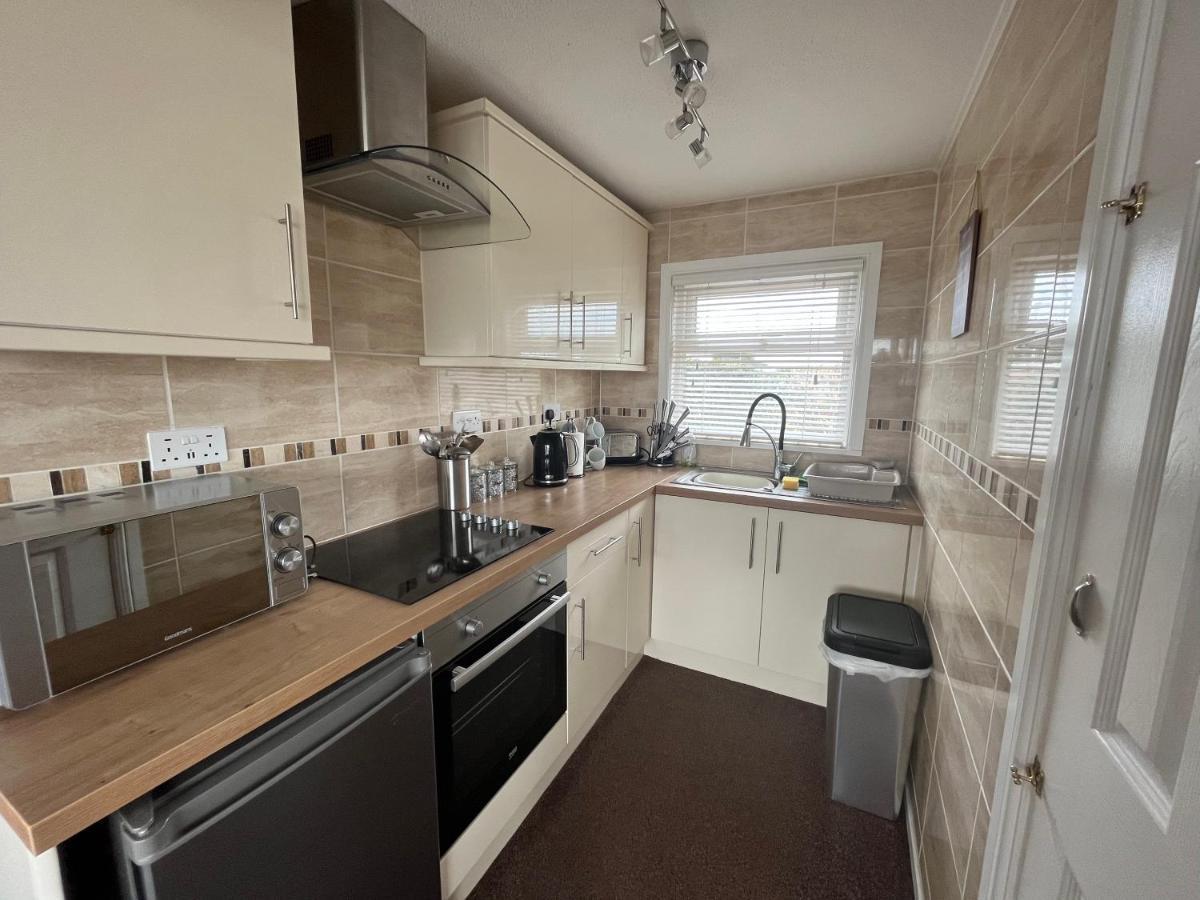 Lazy Dayz, Chalet 179, Hemsby - Two Bed Chalet, Sleeps 4, Pet Free, Close To Beach Exterior foto